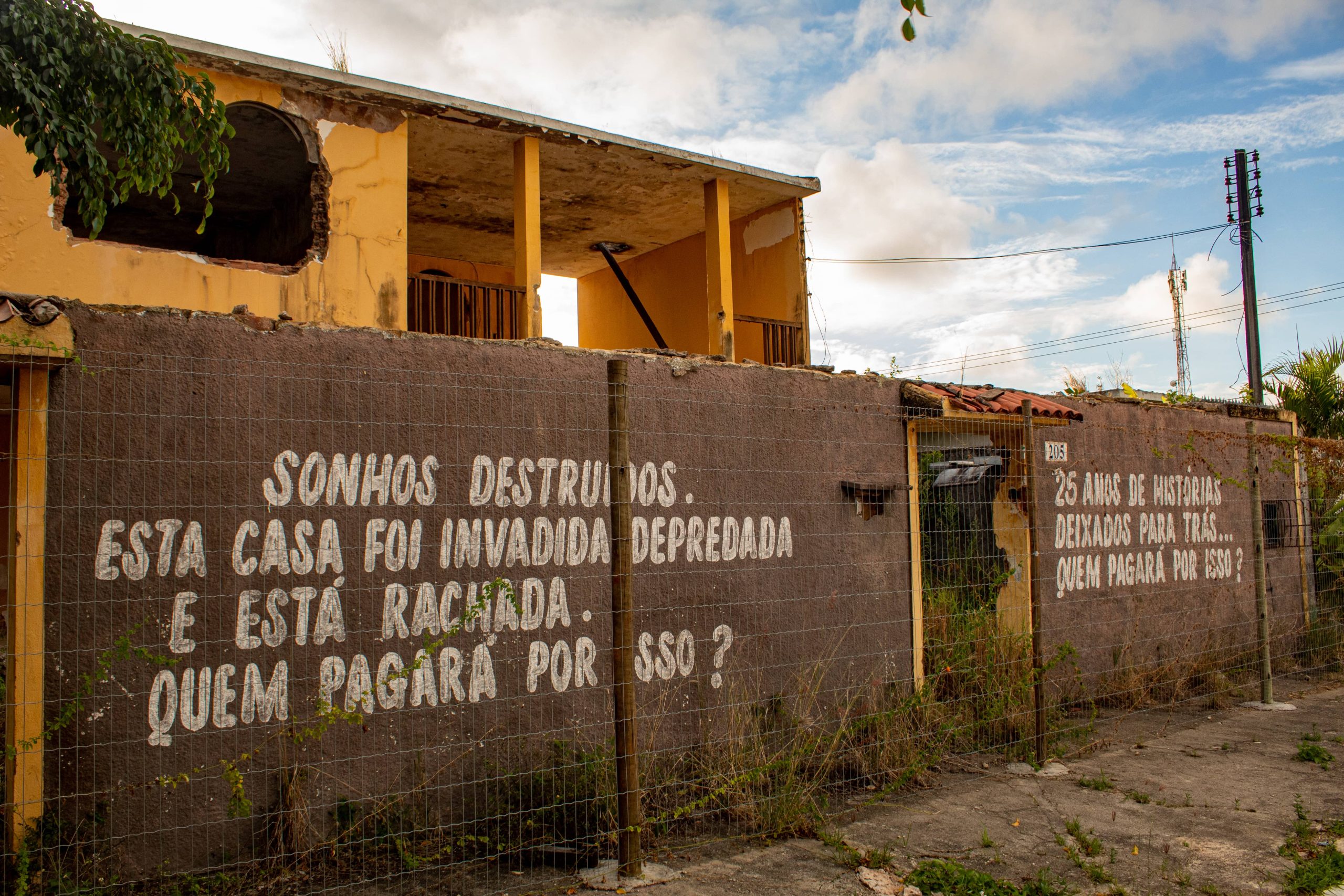 Crime socioambiental transformado em lucro imobiliário: o caso da